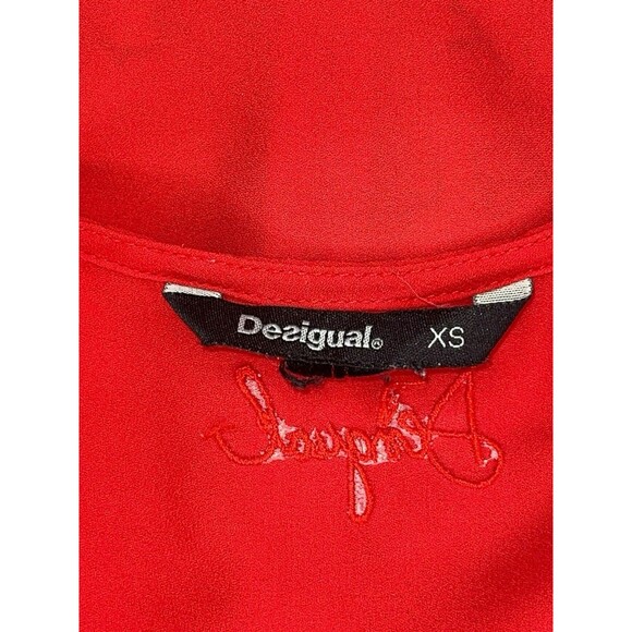 Desigual Y2K Butterflies Ruffle Tank Top Womens XS Red Shell Artsy Elegant Roses - Picture 12 of 12